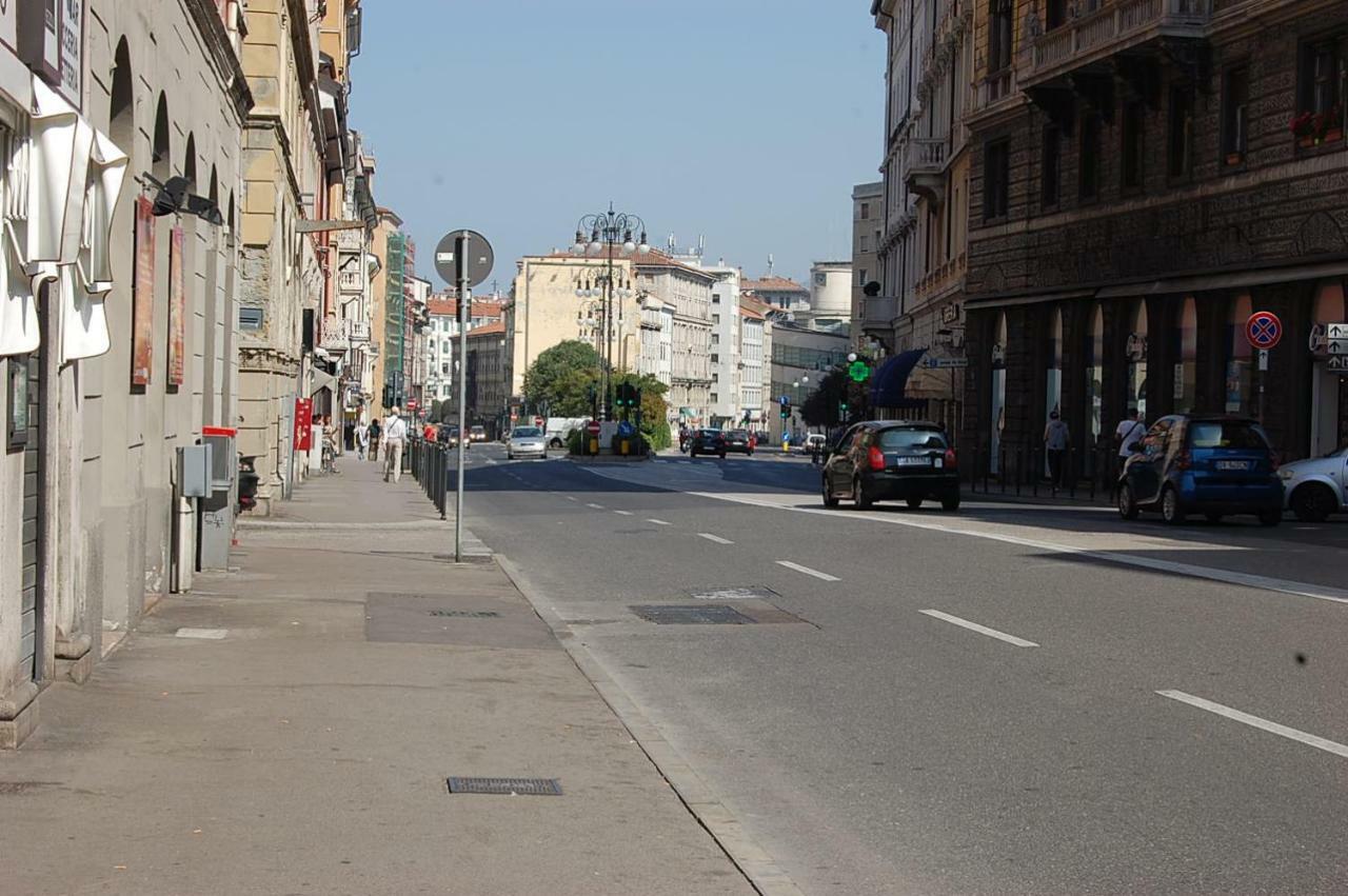 Appartamenti Corridoni Trieszt Kültér fotó